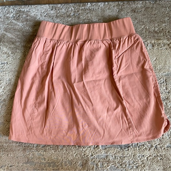 The North Face Never Stop Wearing Rose Dawn Running Skort Skirt Athletic Hiking - Picture 8 of 10
